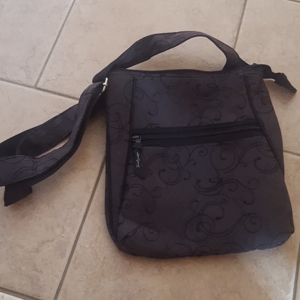 Thirty-one Over the Shoulder Bag
